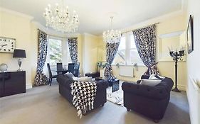 Upmarket Apartment In Ormskirk